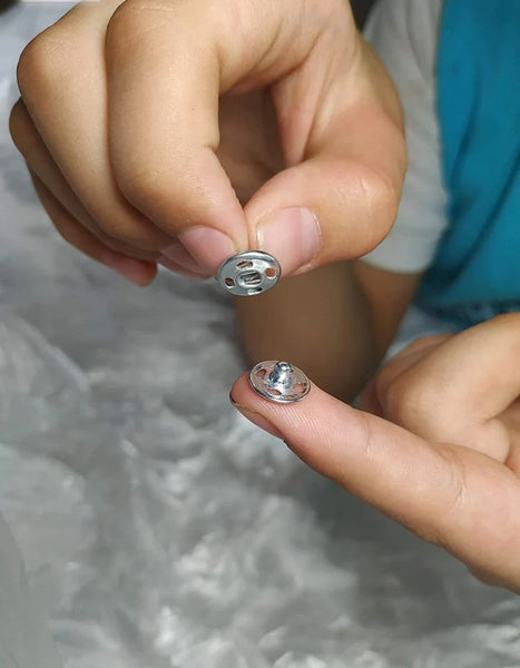 Wefab Press Buttons Push Button 200 pcs (Snap Fasteners) Studs Popper Button - Bra, Buttons, Brass Rust Proof Superior Guide Hole for Craft and Sewing